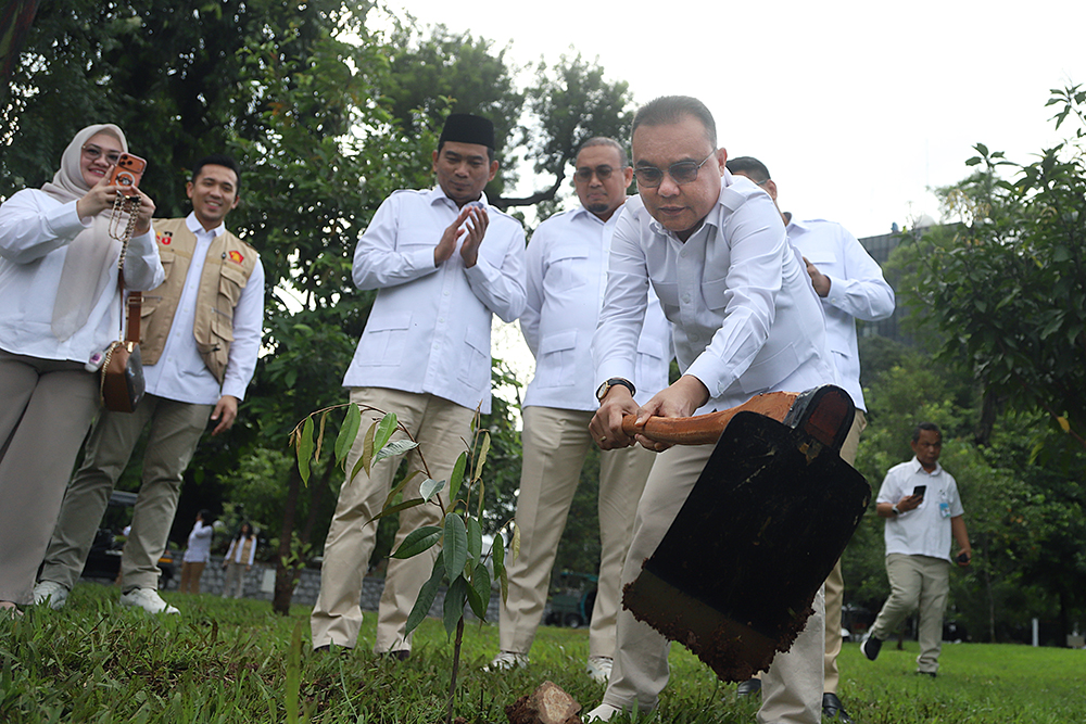Fraksi Partai Gerindra DPR menggelar sejumlah kegiatan sosial dalam perayaan HUT Partai Gerindra di DPR. (BeritaNasional/Elvis Sendouw)