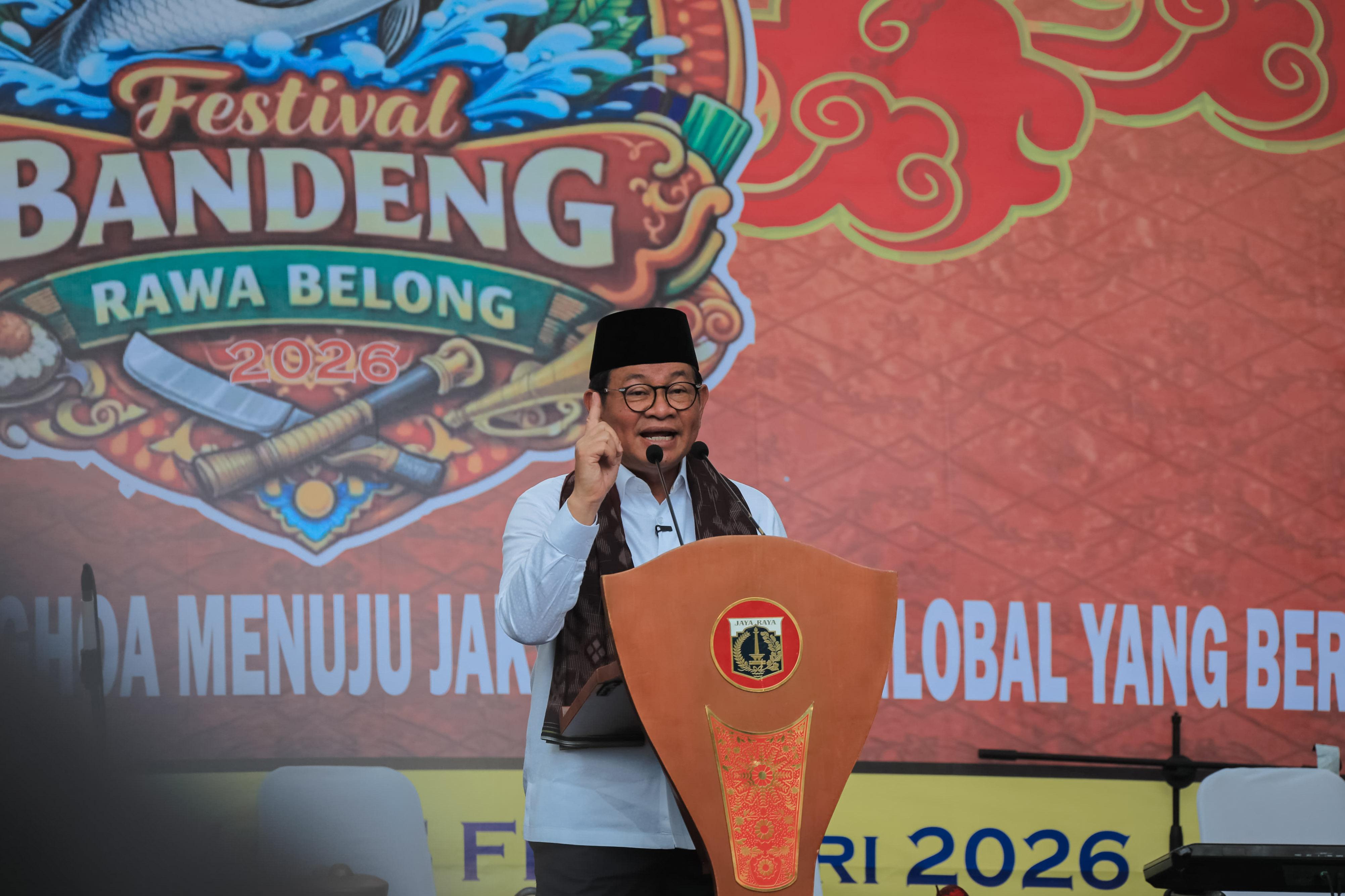 Gubernur DKI Jakarta Pramono Anung membuka Festival Bandeng Rawa Belong 2026 di Jakarta. (BeritaNasional/Pemprov DKI)