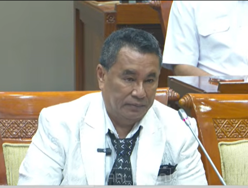 Kuasa Hukum ABK Fandi, Hotman Paris di Komisi III DPR, Jakarta, Kamis (26/2/2026). (BeritaNasional/YT DPR)