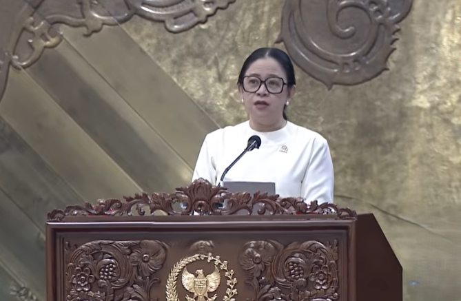 Ketua DPR RI Puan Maharani membacakan pidato penutupan masa sidang DPR, Kamis (19/2/2026). (BeritaNasional/YT DPR)