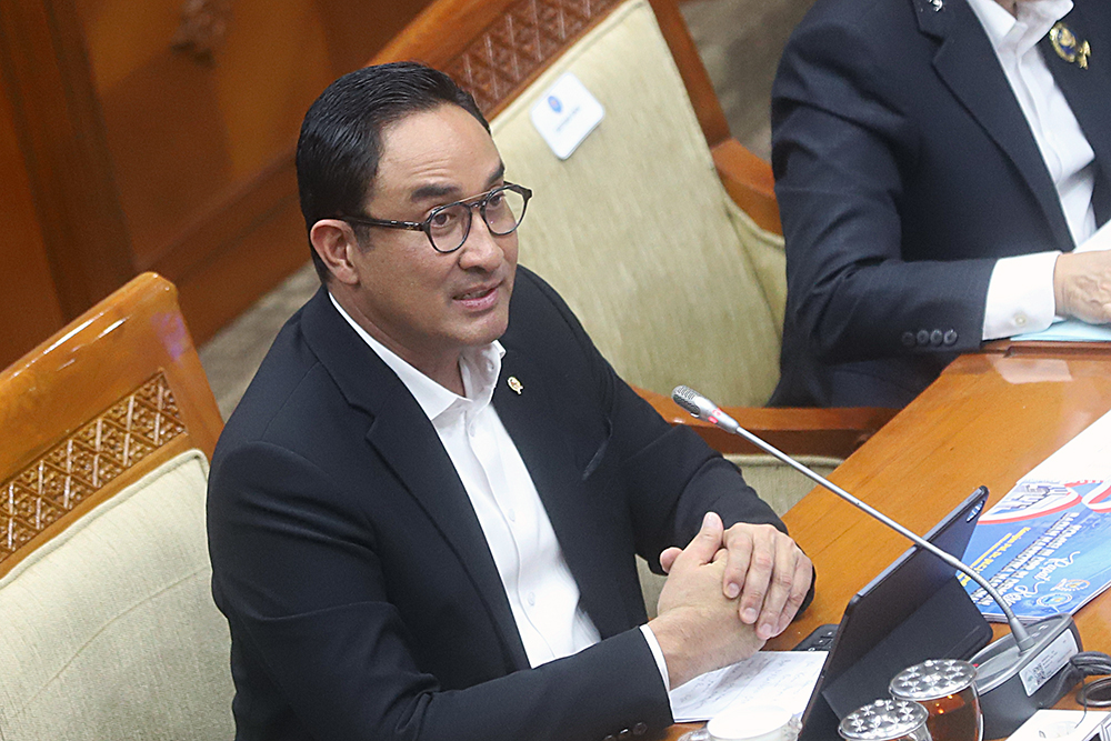 Kepala Badan Narkotika Nasional (BNN) Suyudi Ario Seto memberikan penjelasan dalam rapat kerja bersama Komisi III DPR. (BeritaNasional/Elvis Sendouw)