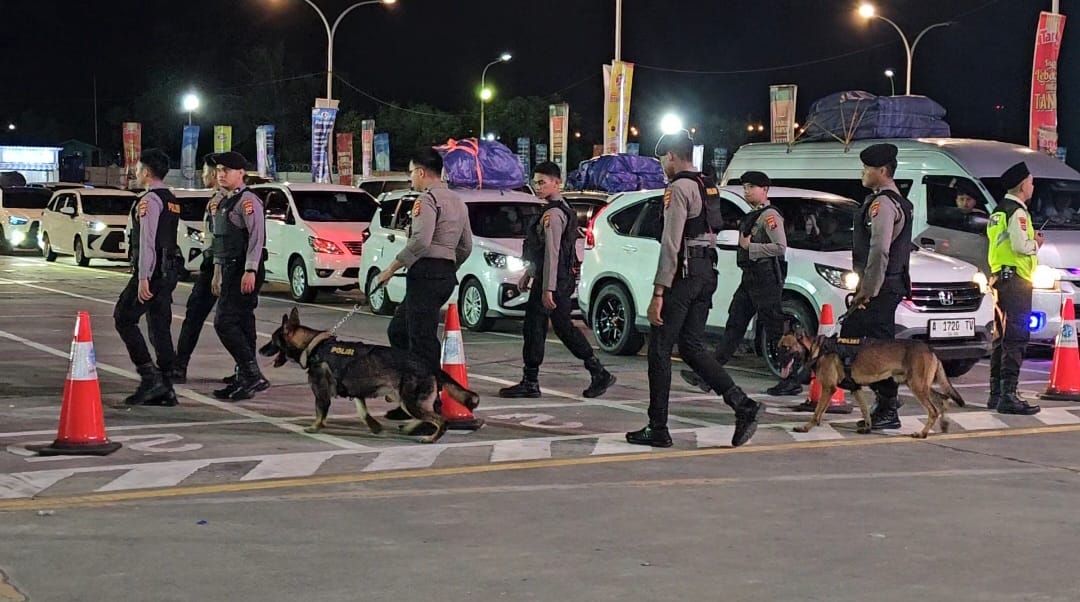 Polda Banten turunkan pasukan dan K9. (BeritaNasional/dok Polri
