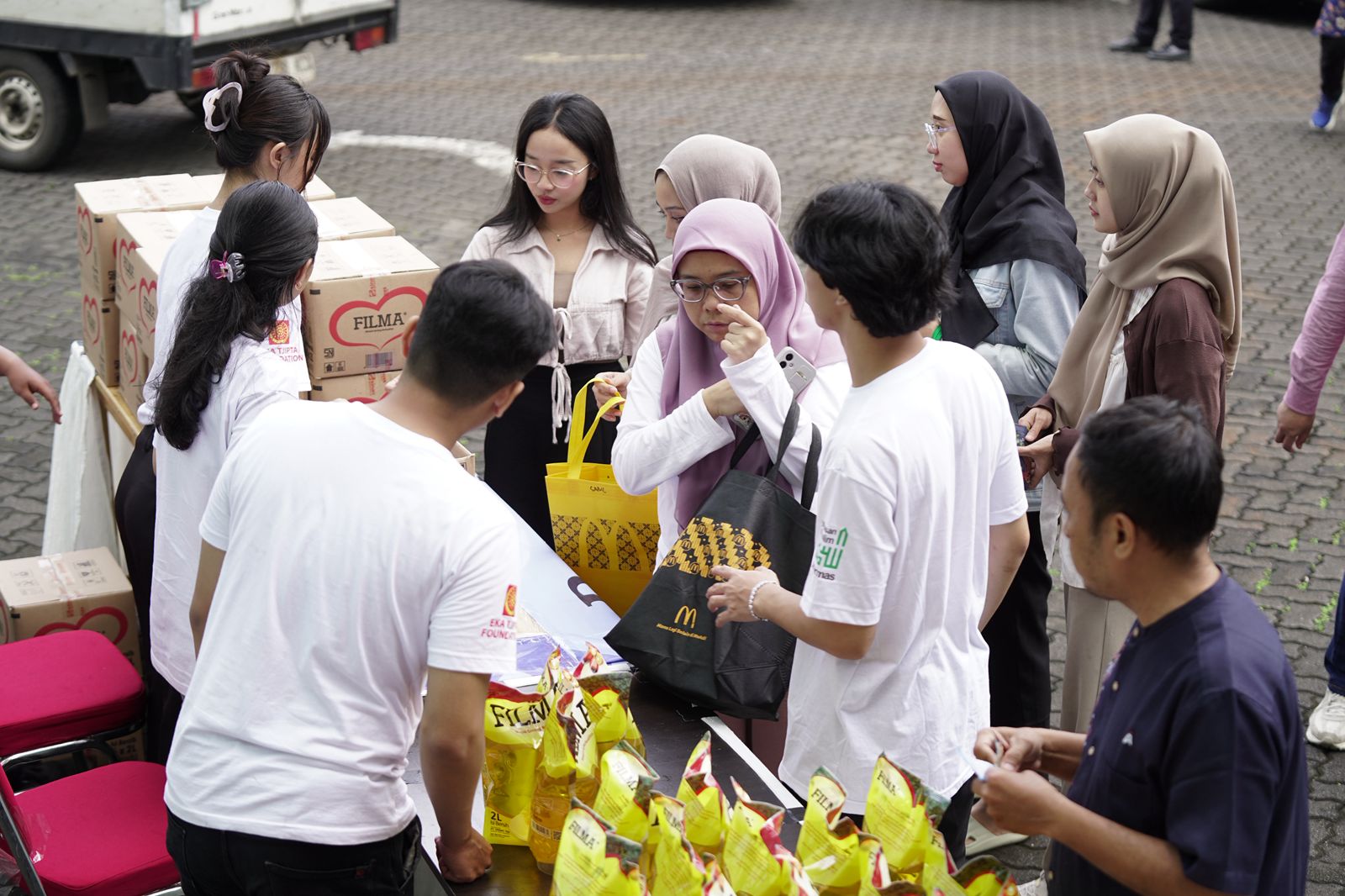 Garuda TV dan Sinar Mas Gelar Bazar Ramadan. (Foto/Garuda TV).