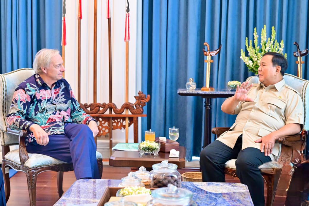 Presiden Prabowo Subianto bertemu investor global Ray Dalio di Istana Merdeka Jakarta. (BeritaNasional/Setpres)