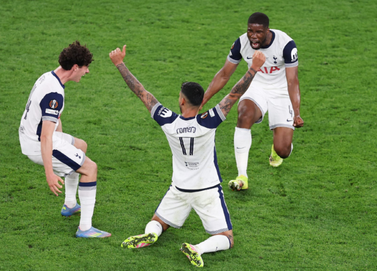 Bek Tottenham Hotspur Cristian Romero. (Foto/doc. X Romero)