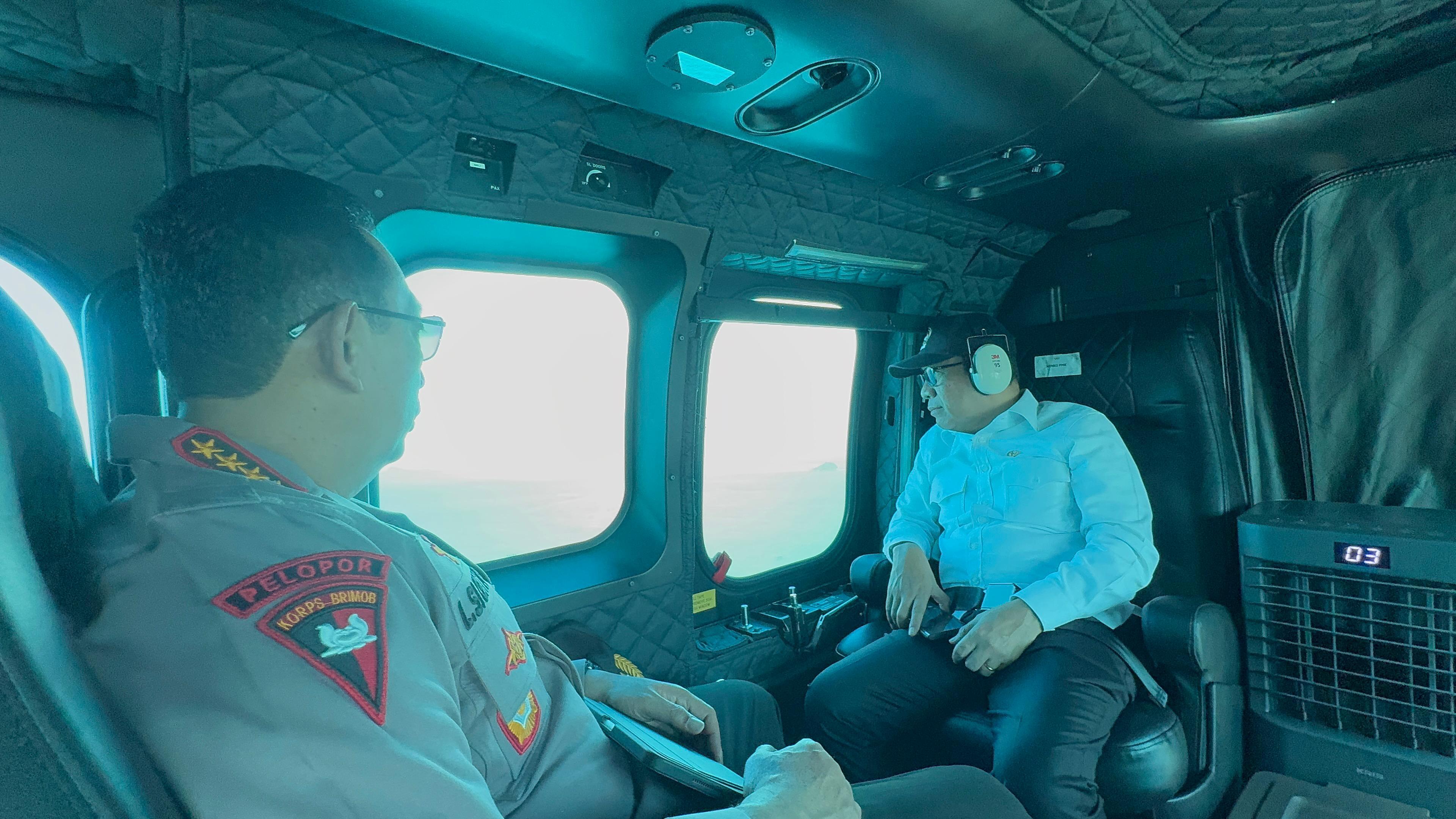 Kapolri Jenderal Listyo Sigit Prabowo pantau situasi pertama Operasi Ketupat (BeritaNasional/Mabes Polri)