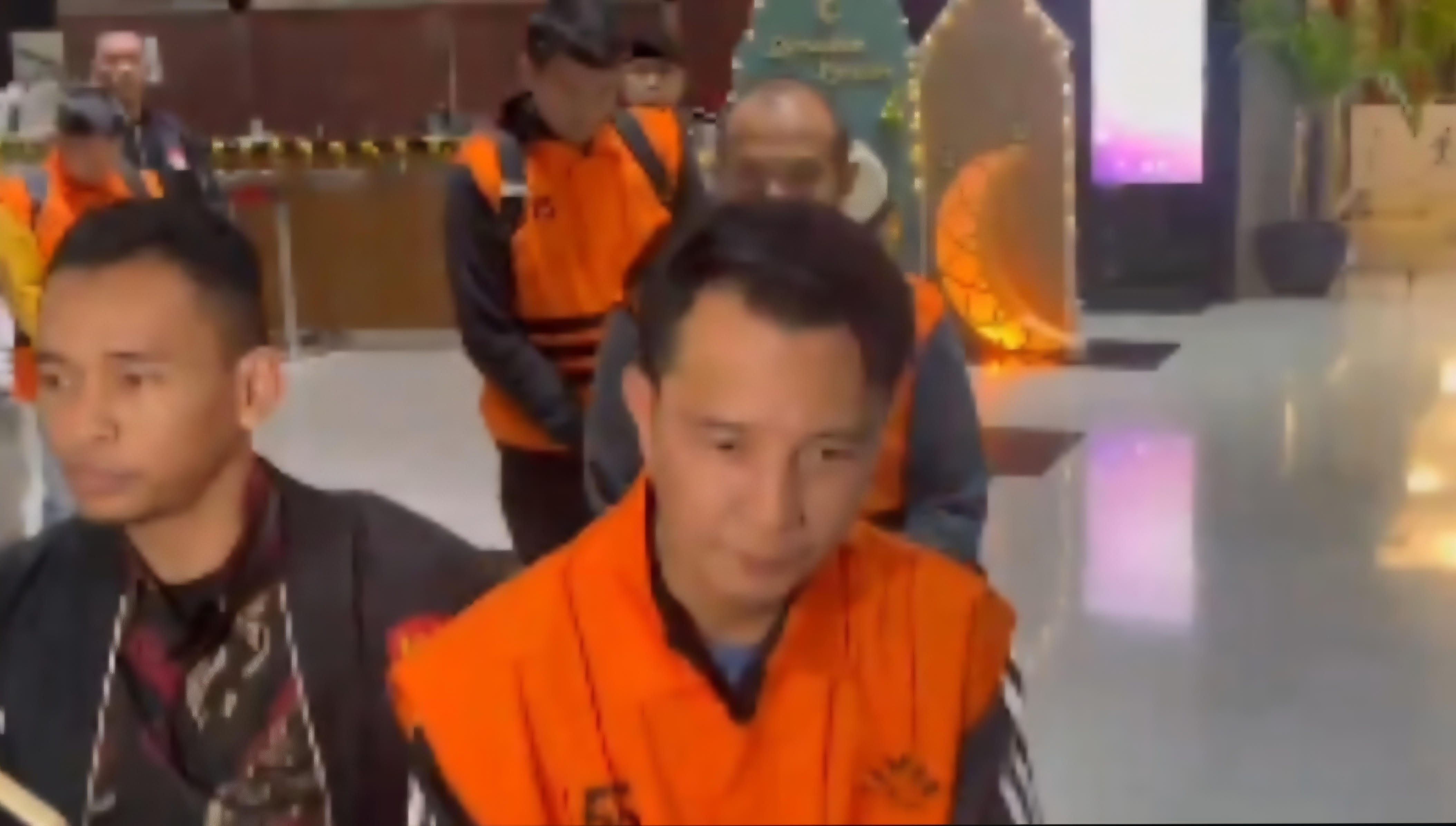 Bupati Rejang Lebong Fikri Thobari diperiksa KPK setelah ditetapkan sebagai tersangka. (BeritaNasional/Istimewa)