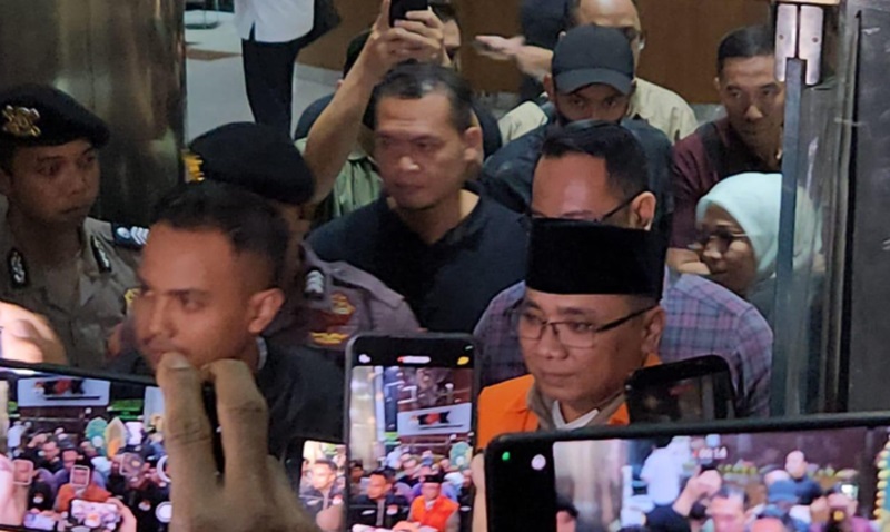 KPK tahan Gus Yaqut (Beritanasional/Panji)