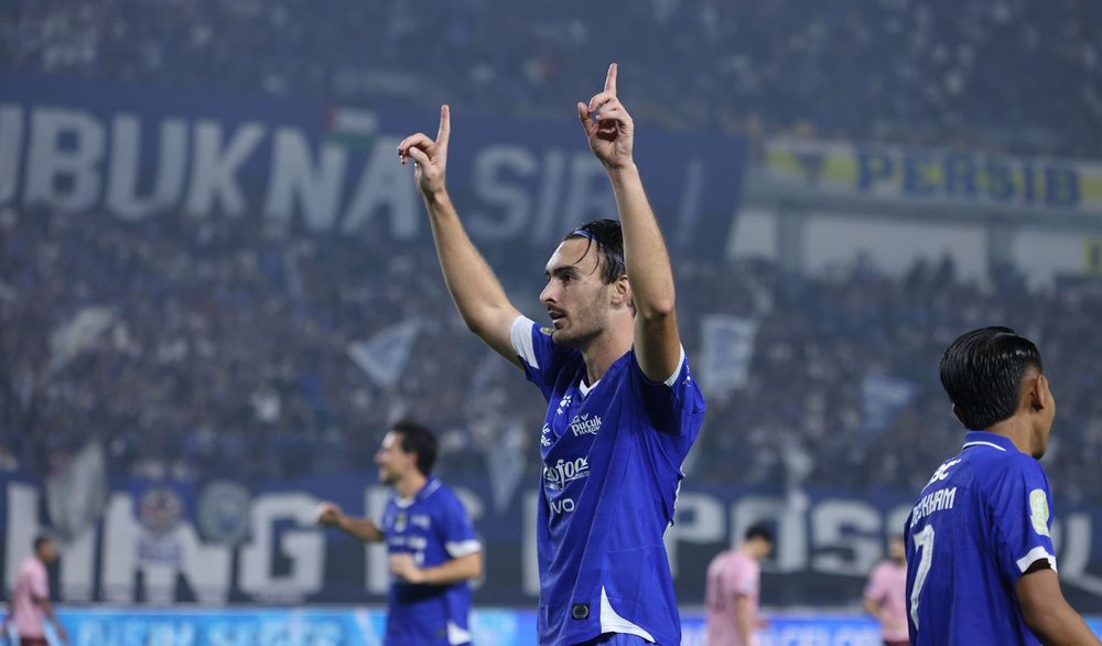 Bomber Persib Bandung Andrew Jung. (Foto/persib.co.id)