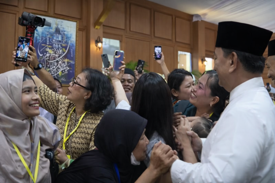 Momen Presiden Prabowo menghadiri gelar griya yang digelar di halaman Istana Kepresidenan. (Foto/Tangkapan Layar)