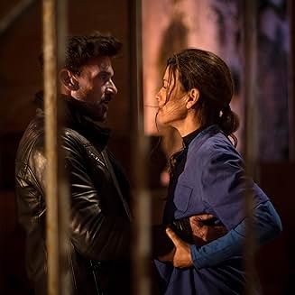 Frank Frillo dan Rhona Mitra dalam film Hounds of War. (BeritaNasional/XYZ Films)