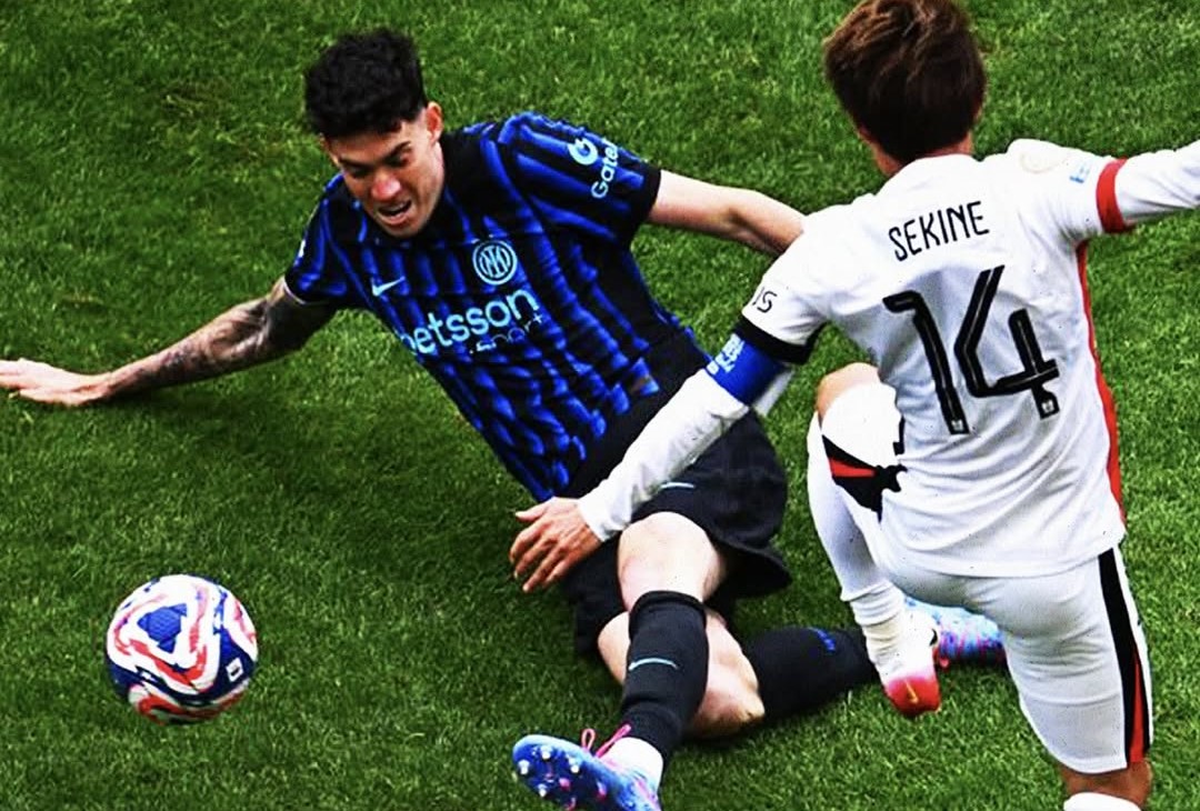 Bek Inter Milan Alessandro Bastoni (kiri). (Foto/Instagram)