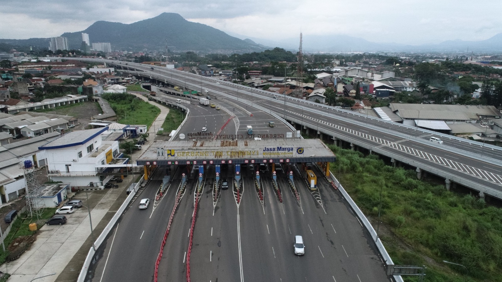 Gerbang tol Jabodetabek. (BeritaNasional/istimewa)