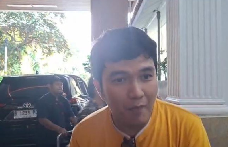 Aldi Taher main ke Balai Kota (Foto/SS video)