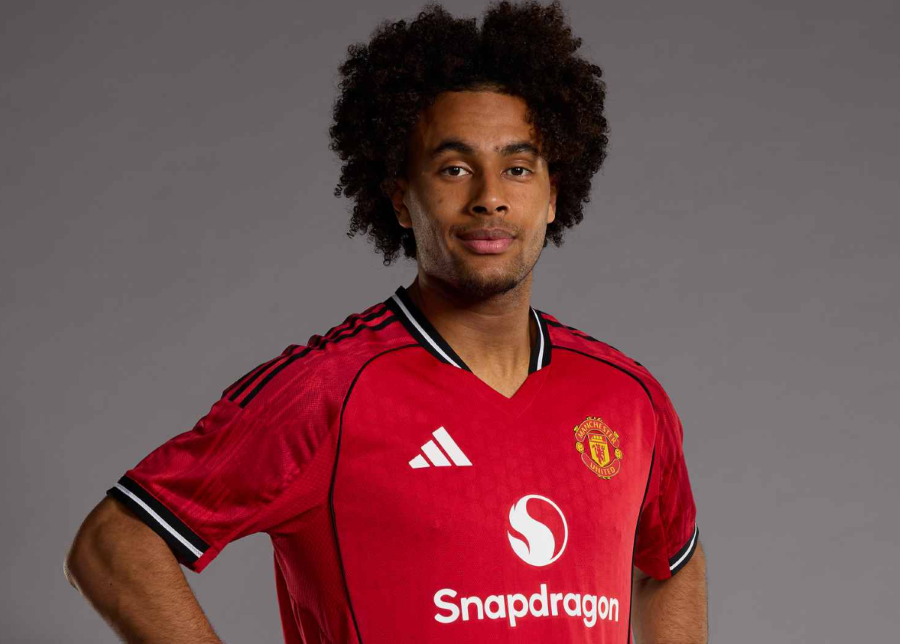 Penyerang Manchester United, Joshua Zirkzee. (BeritaNasional/doc. MU)