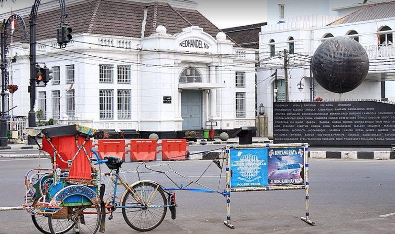 Jalan Asia Afrika Bandung (Foto/Tripadvisor)