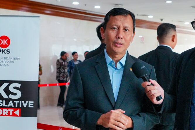 Anggota DPR Fraksi PKS Slamet. (BeritaNasional/istimewa)