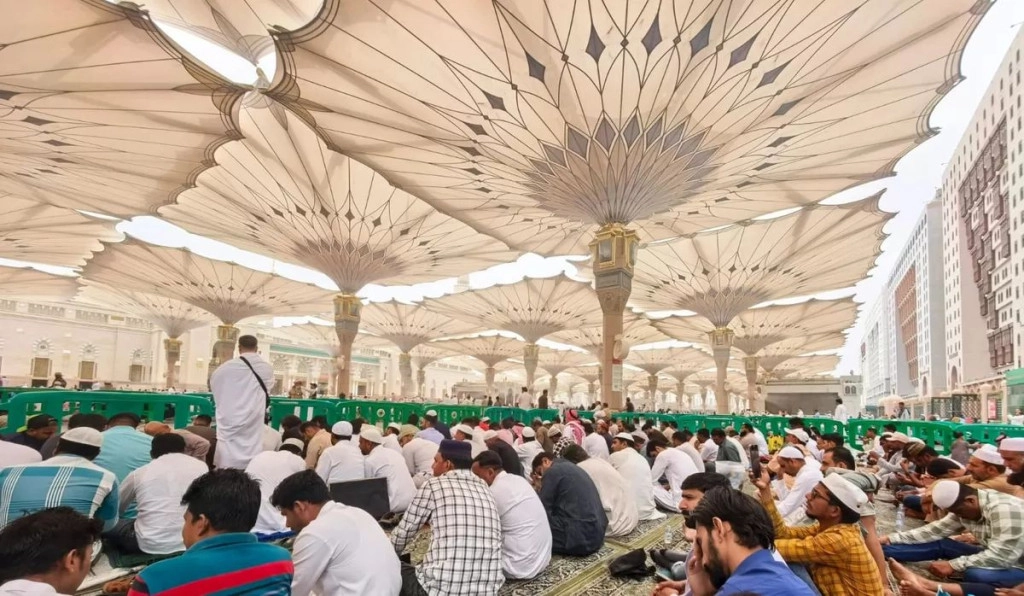 Masjid Nabawi, Madinah, Arab Saudi. (Foto/HIMPUH)