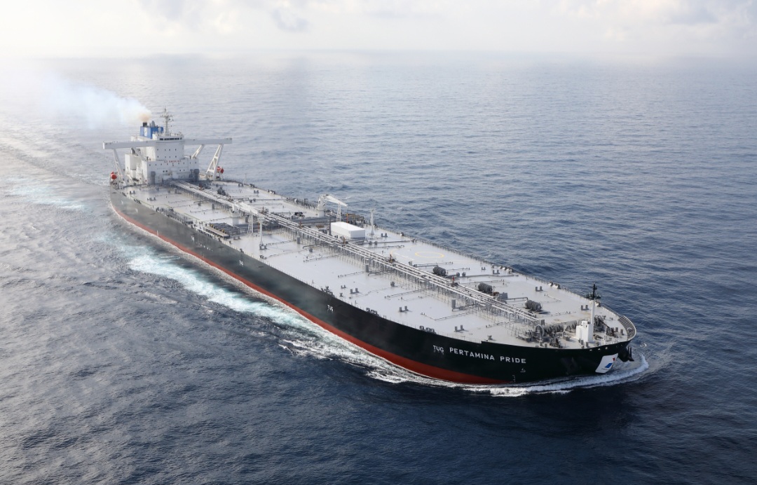 Kapal Pertamina lintasi selat Hormuz. (BeritaNasional/dok Pertamina)