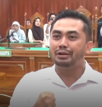 Amsal Sitepu saat pembacaan vonis di Pengadilan Tipikor PN Medan, Sumut, Rabu (1/4/2026). (BeritaNasional/Istimewa)