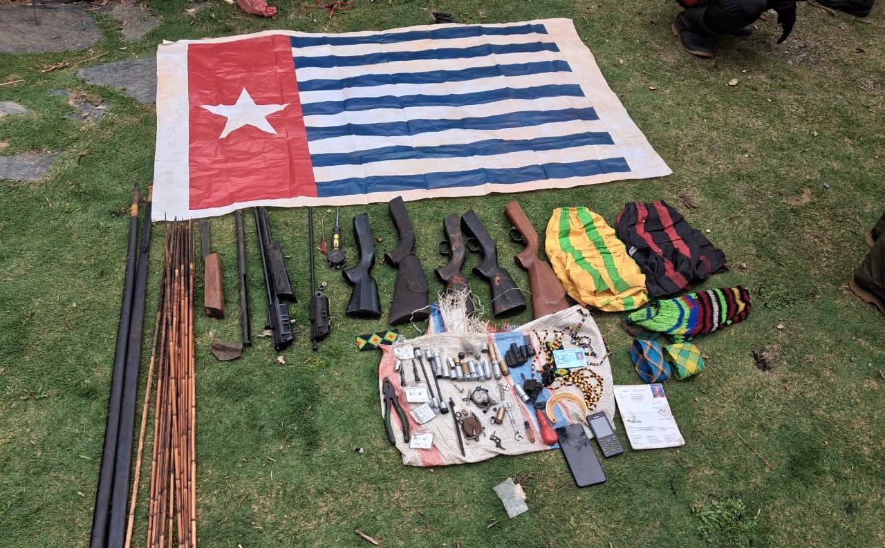 Barang bukti kasus penembakan oleh OPM di Papua. (Foto/Ist)