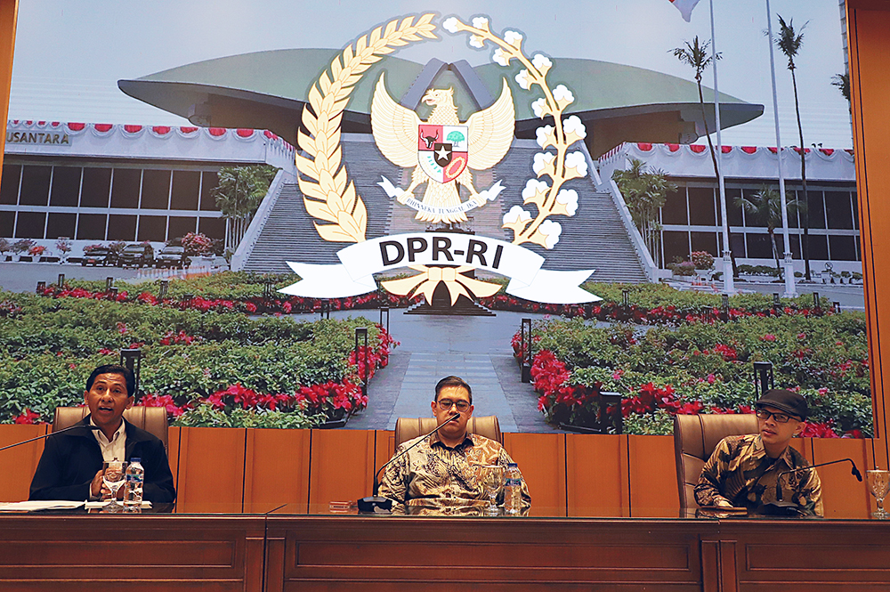 Dialektika Demokrasi dengan tema"Memperkuat Kedaulatan Bangsa di Era Dinamika Persaingan Global". (BeritaNasional/Elvis Sendouw)