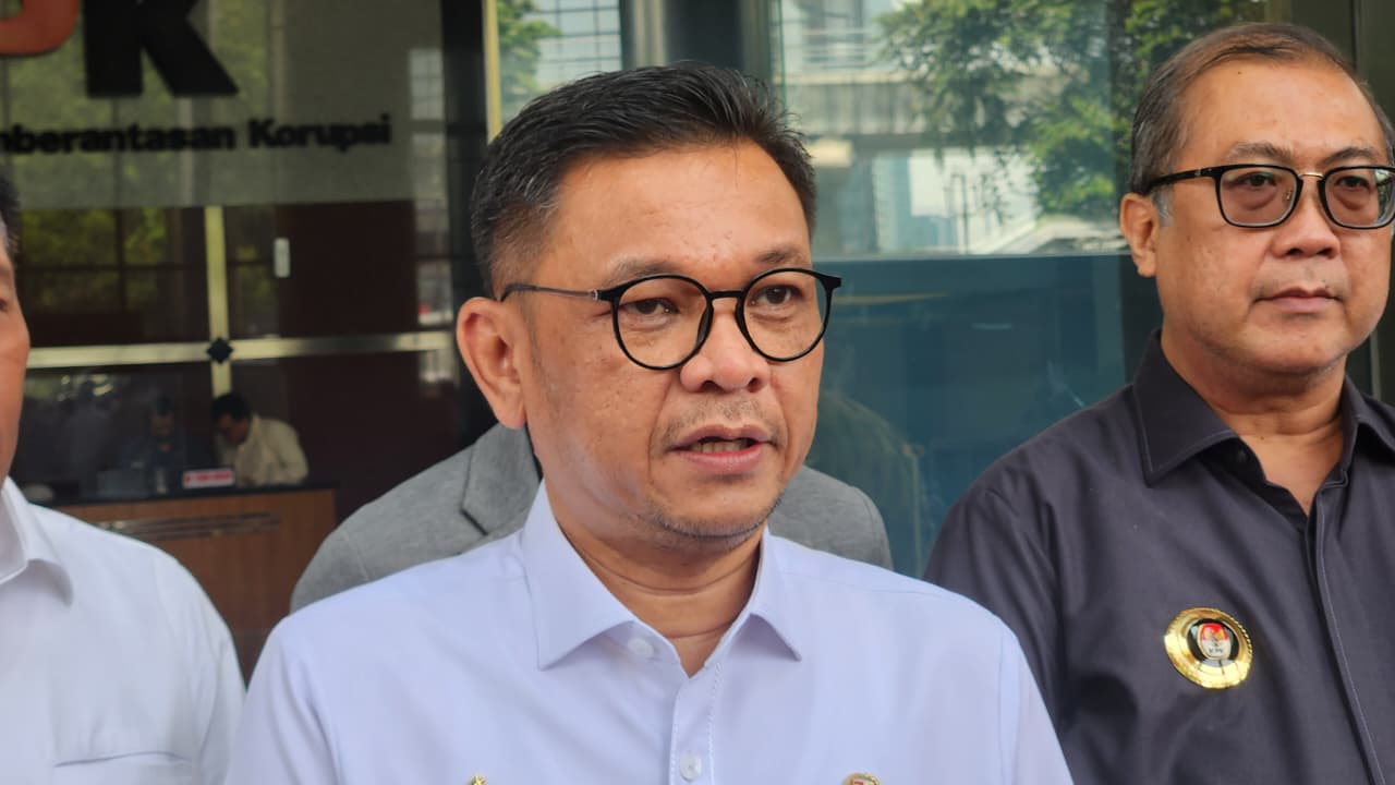 Gubernur Lemhannas Ace Hasan Syadzily di Gedung KPK, Jakarta, Kamis (23/4/2026). (BeritaNasional/Panji)