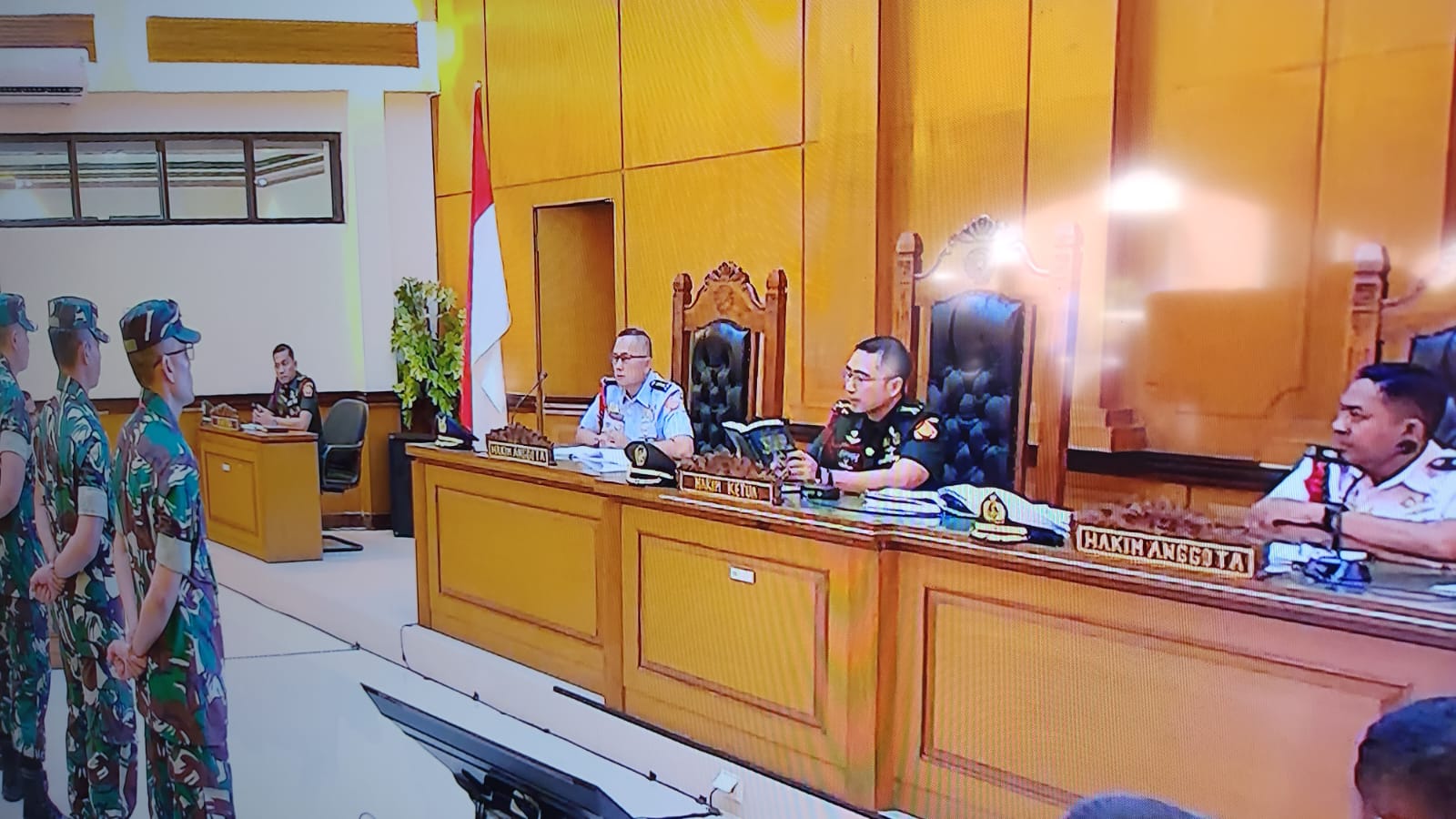 Sidang di Pengadilan Militer II-08 Jakarta terkait kasus penyiraman air keras terhadap Andrie Yunus. (BeritaNasional/Bachtiar)