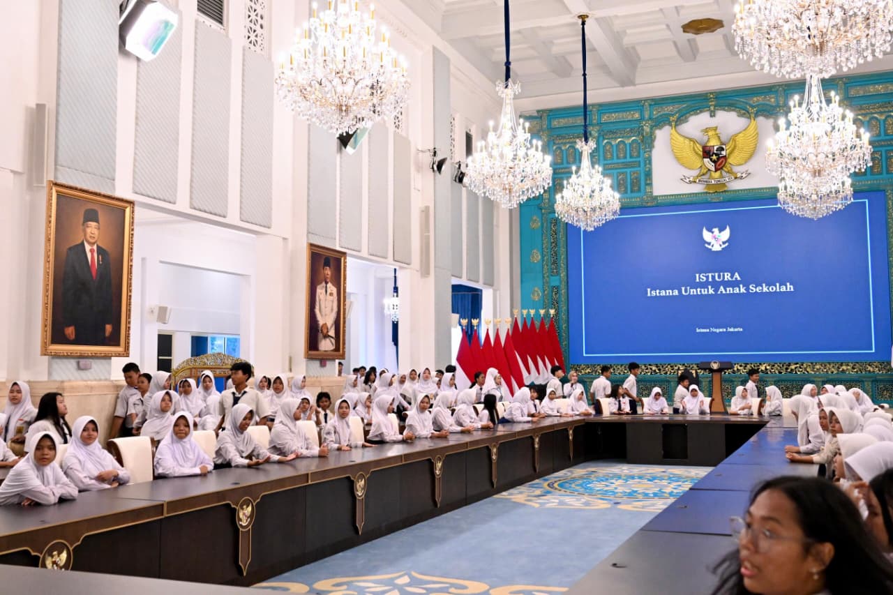 Pelajar SMP 39 Jakarta mengikuti program Istura di Istana Negara, Jakarta, Kamis (16/4/2026). (BeritaNasional/BPMI Setpres)