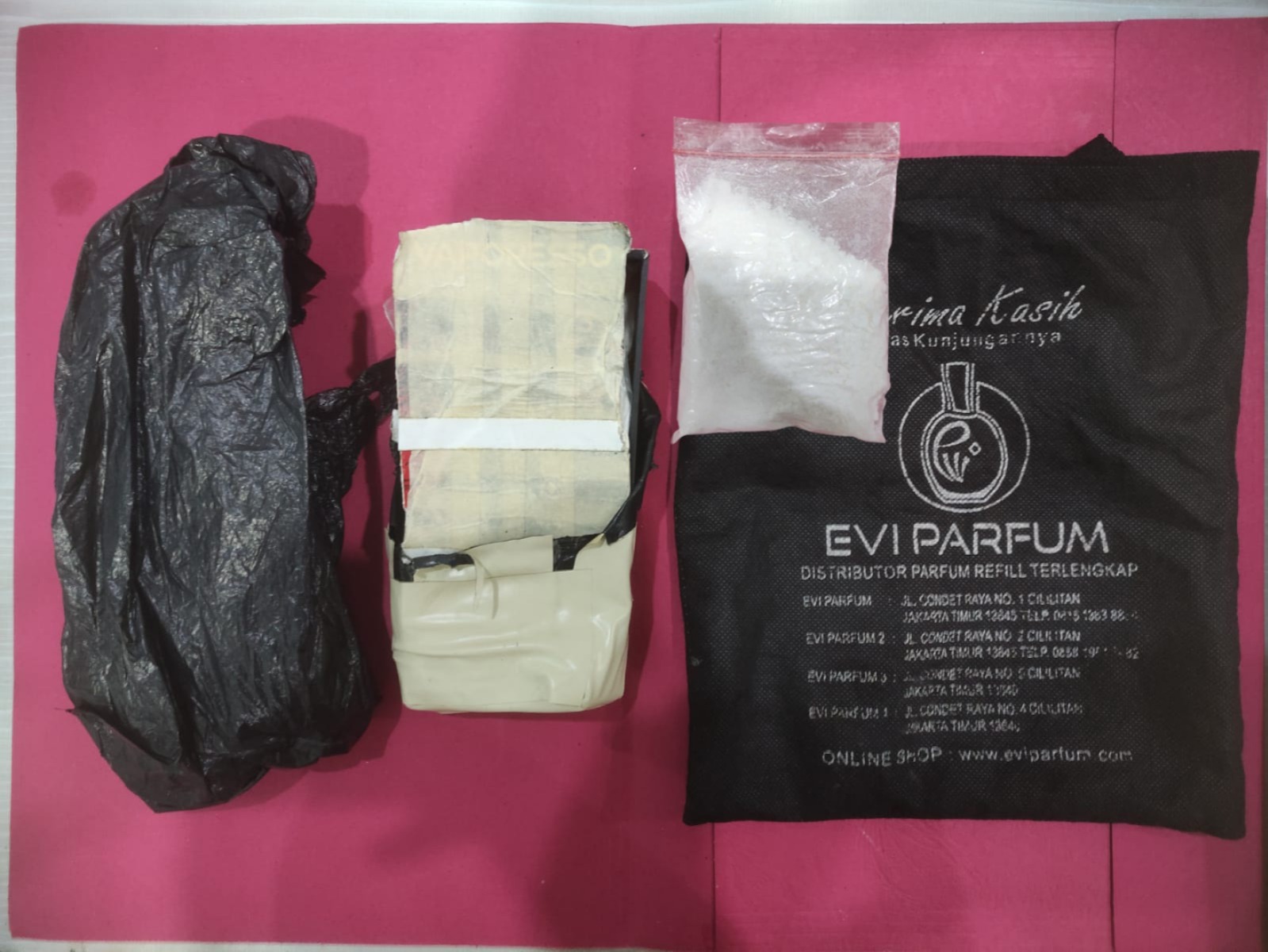 Barang bukti narkoba jenis kokain di Kemayoran, Jakarta Pusat. (Foto/doc. Polri)