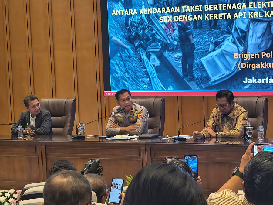 Dirgakkum Korlantas Polri Brigjen Pol Faizal dalam diskusi di DPR, Jakarta, Kamis (30/4/2026). (BeritaNasional/Ahda)