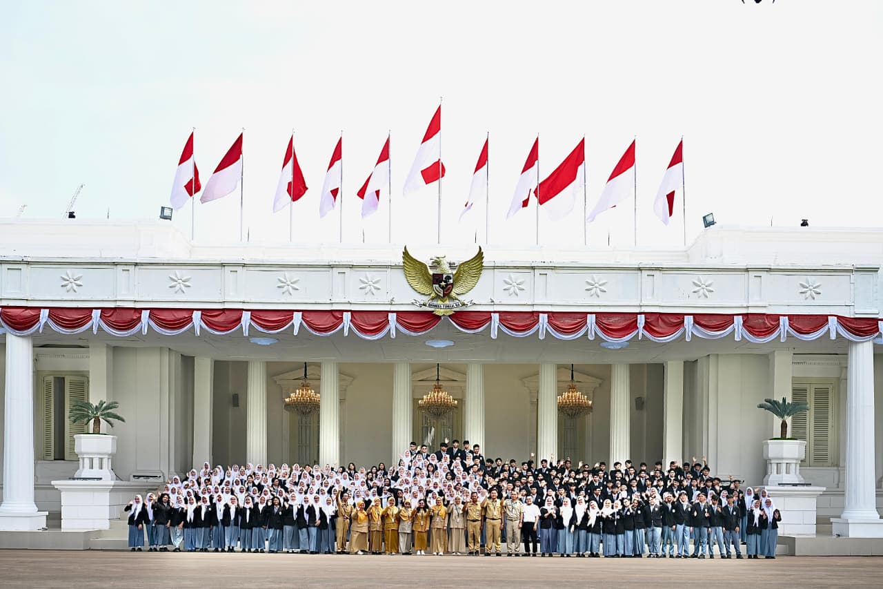 Prabowo Ajak Anak Sekolah Masuk Istana. (Foto/BPMI)