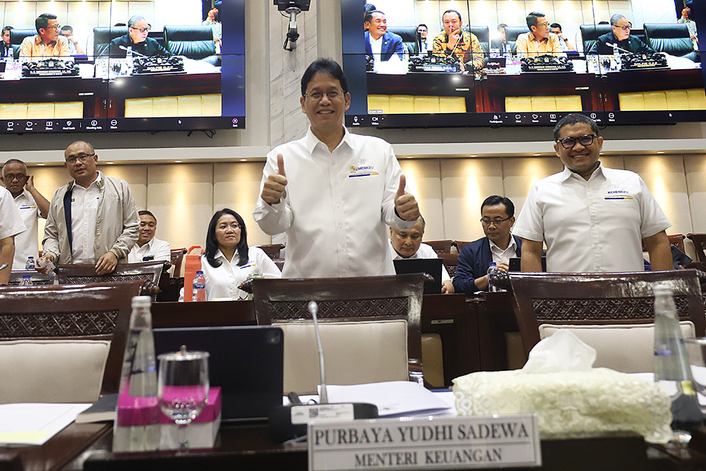Rapat Kerja Komisi III bersama Menteri Keuangan membahas Kinerja Penerimaan Negara Triwulan I Tahun Anggaran 2026. (BeritaNasional/Elvis Sendouw)
