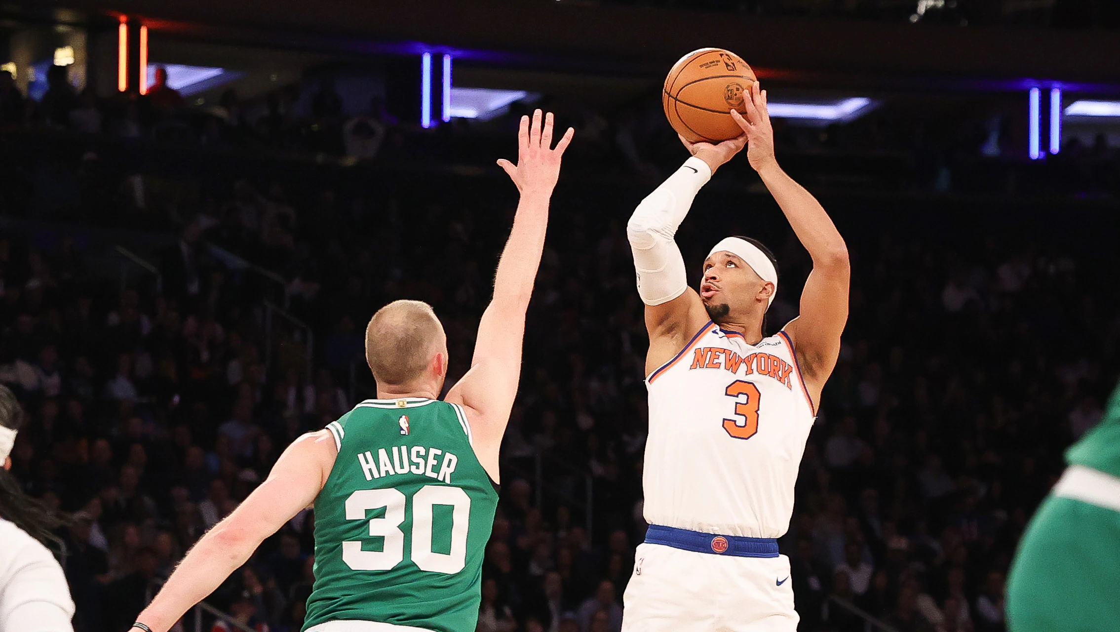 New York Knicks mengandaskan Boston Celtics. (Foto/NBA)