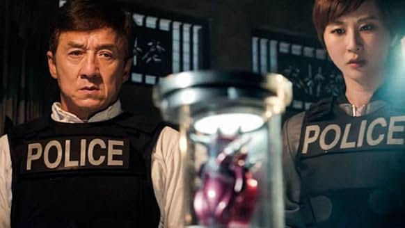 Jackie Chan dalam film Bleeding Steel (2017). (BeritaNasional/Village Roadshow Pictures Asia)