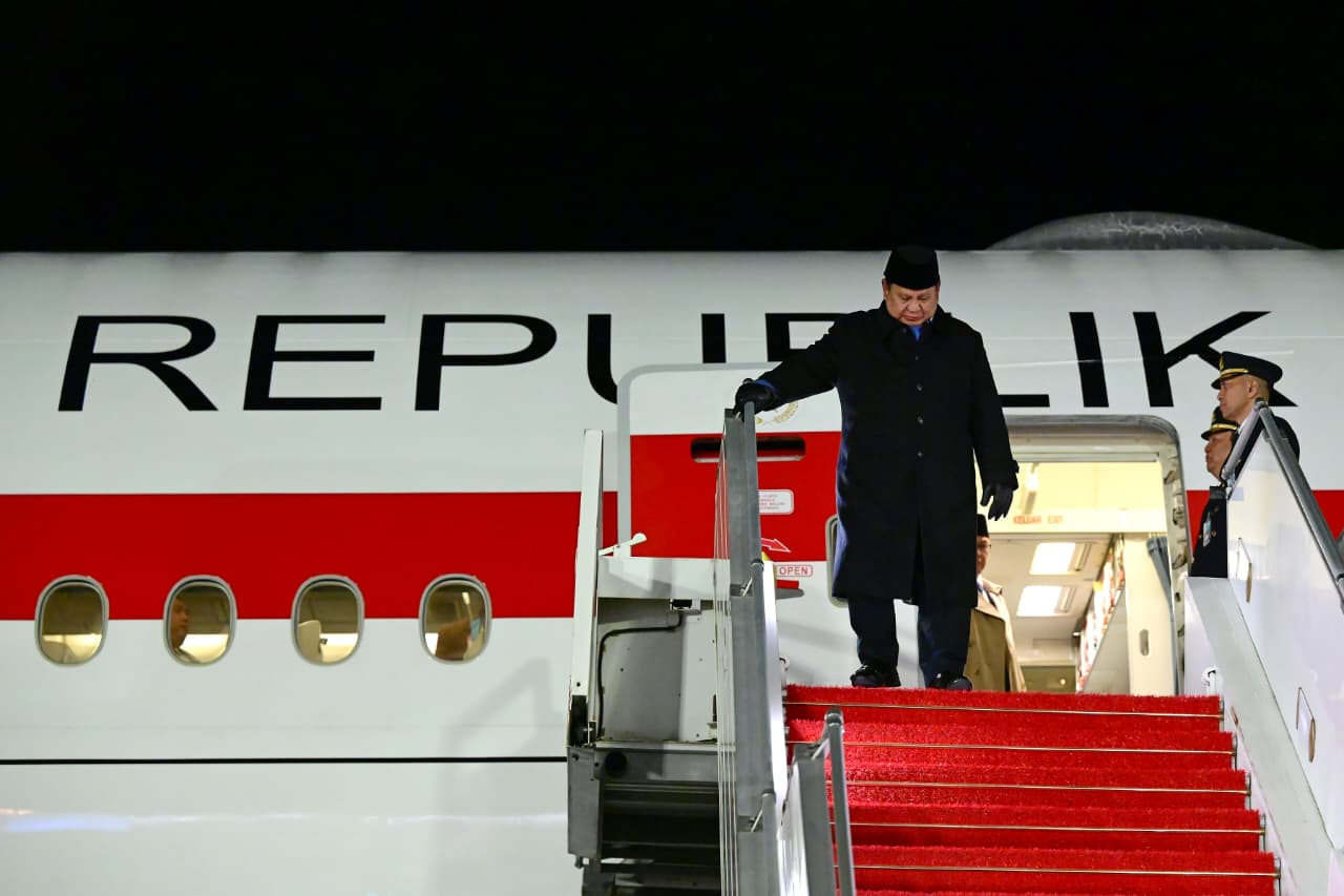 Usai Bertemu Vladimir Putin, Prabowo Subianto Langsung Tancap Gas ke Paris Temui Emmanuel Macron. (Foto/BPMI)