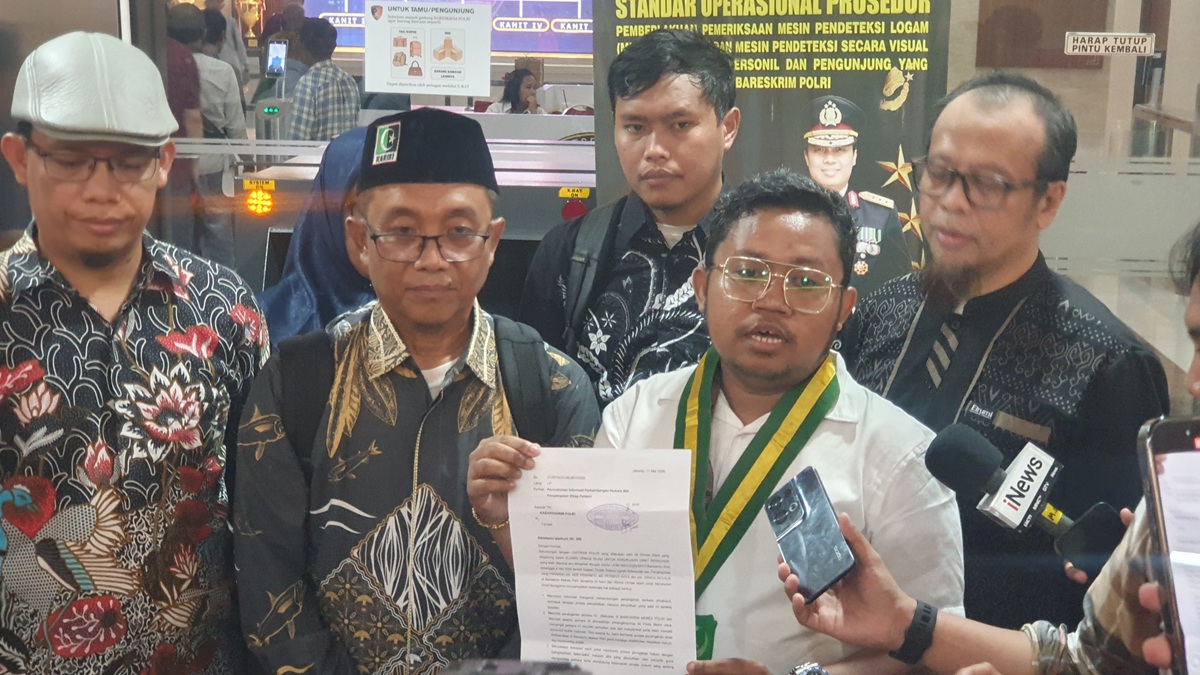 Aliansi 40 Ormas Islam Tolak Pelimpahan Kasus Ade Armando Cs ke Polda Metro Jaya. (BeritaNasional/Bachtiar)