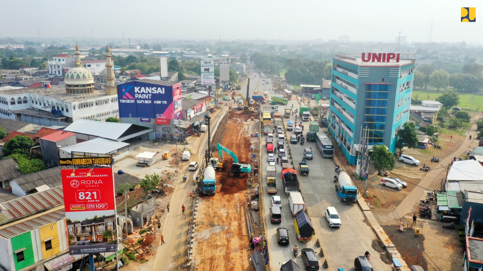 Proses pembangunan underpass Bitung Banten. (BeritaNasional/KemenPU)