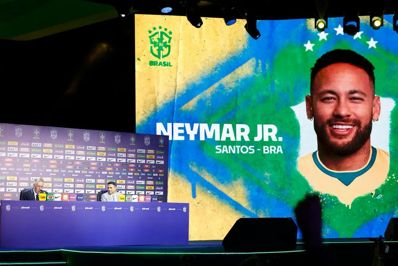 Carlo Ancelotti Ungkap Alasan Tetap Panggil Neymar ke Timnas Brasil. (Foto/CBF)
