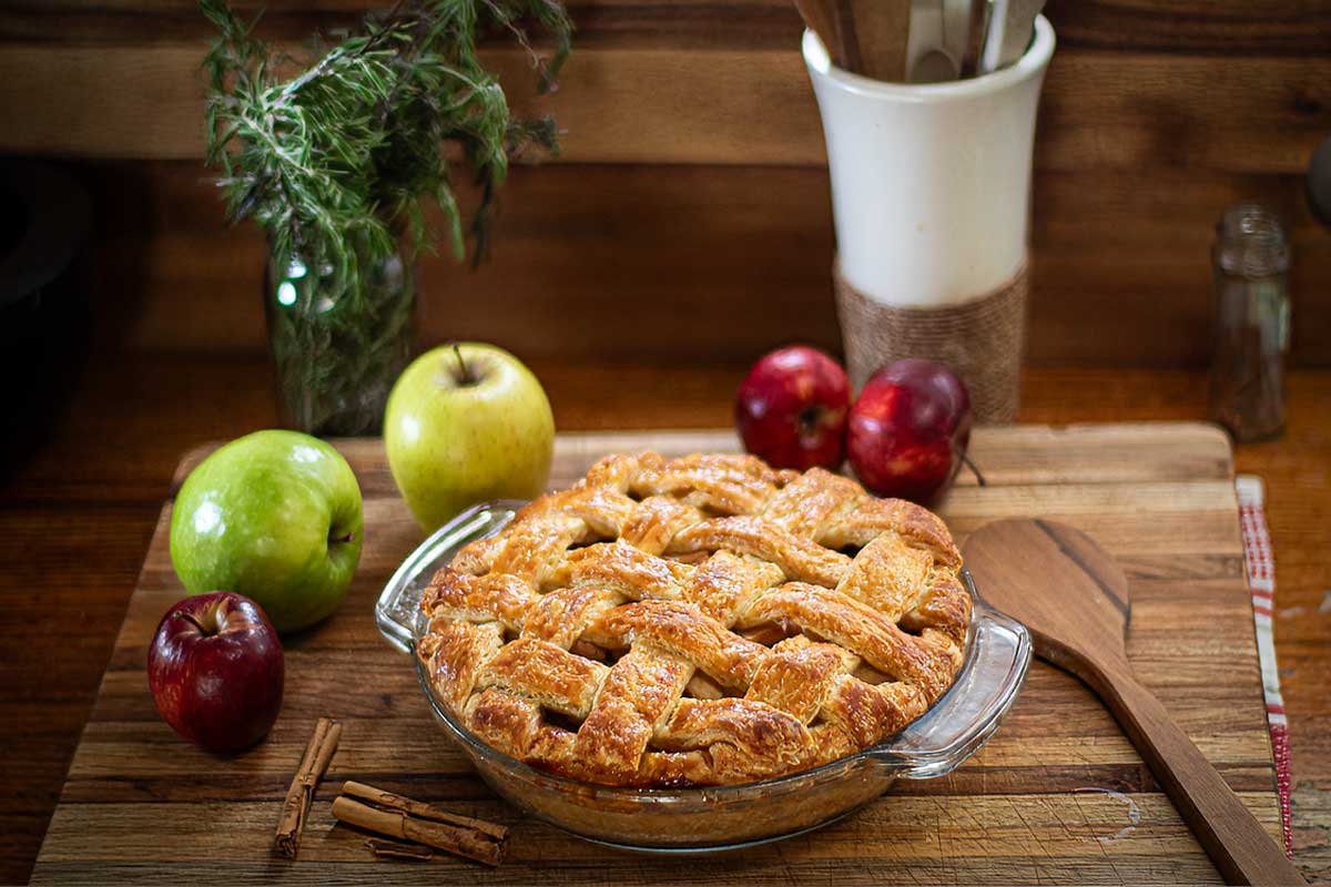 Peringatan 13 Mei - Hari Pie Apel (Pie Apel khas Amerika). (BeritaNasional/30 Recipes)