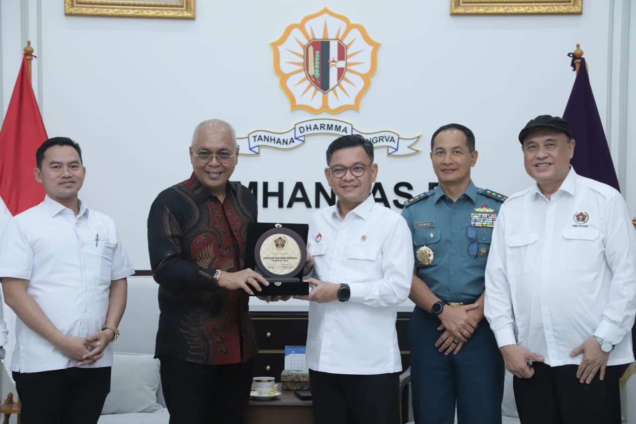 Gubernur Lemhannas: Media dan Jurnalis Punya Peran Strategis dalam Menjaga Ketahanan Nasional. (Foto/pwi)