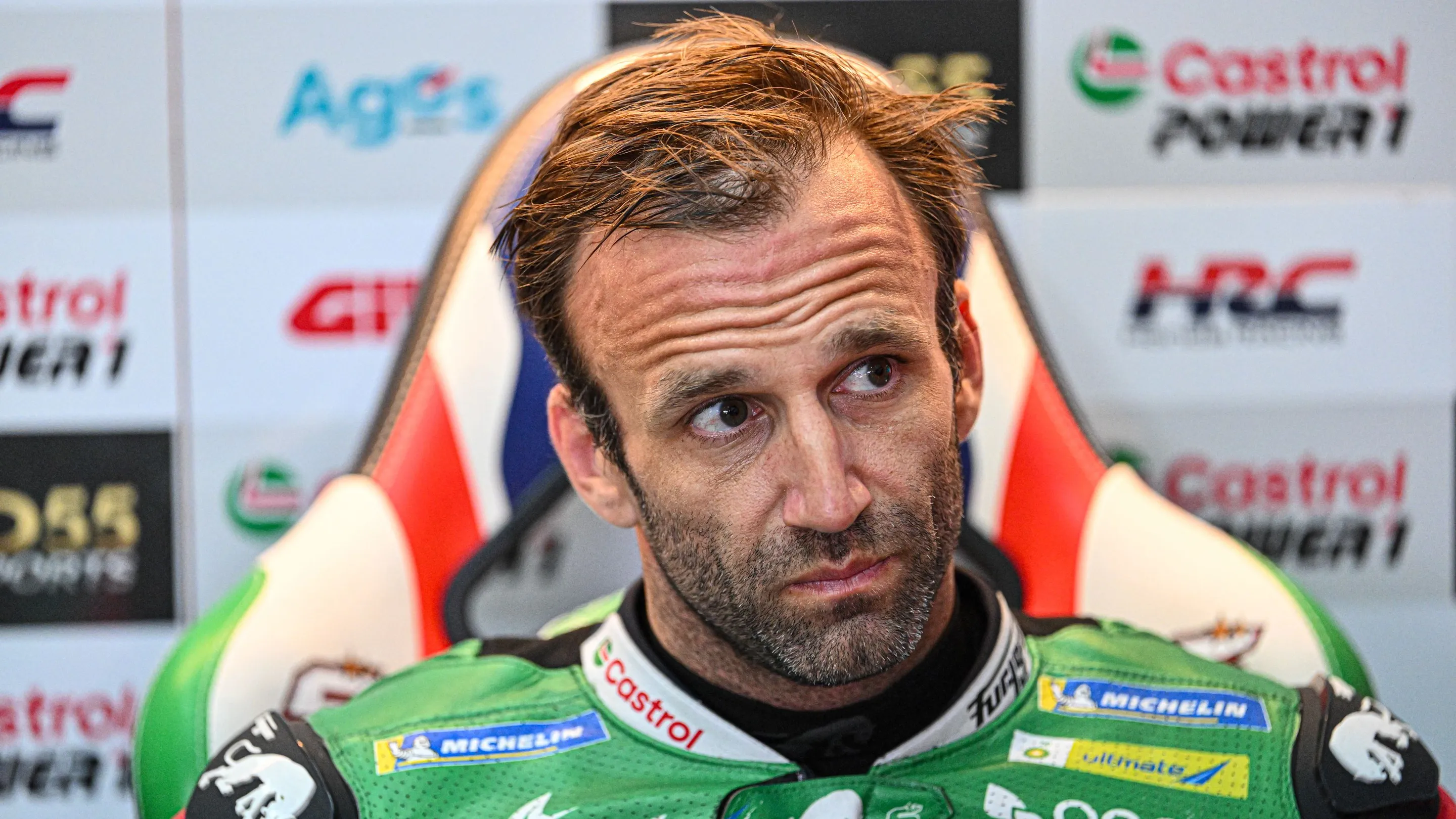 Pembalap Johann Zarco mengalami cedera usai terlibat kecelakaan hebat pada balapan GP Catalunya. (Foto/Motogp.com)