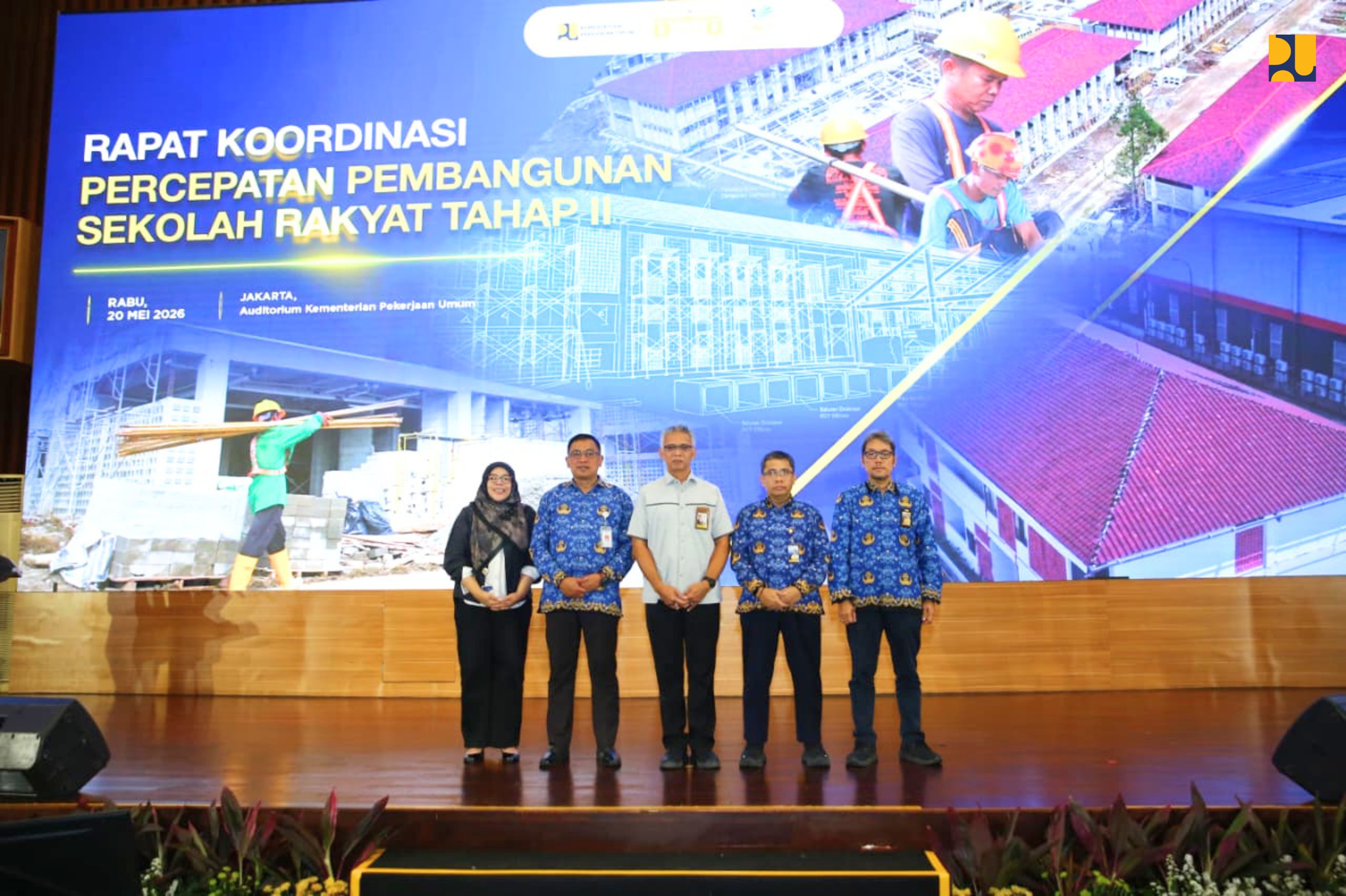 Sinergi Kementerian PU percepat bangun sekolah rakyat. (BeritaNasional/KemenPU)