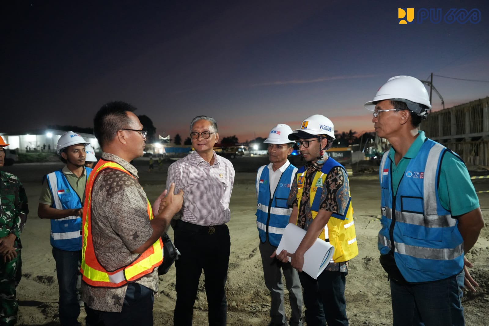 Menteri PU Dody Hanggodo saat sidak SR di NTB. (BeritaNasional/KemenPU)