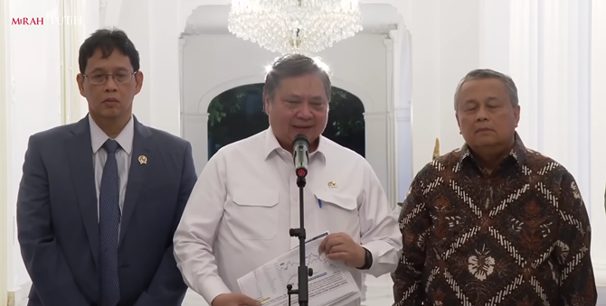 Menteri Koordinator Bidang Perekonomian Airlangga Hartarto saat memberikan keterangan pers. (Foto/YouTube Sekretariat Presiden)