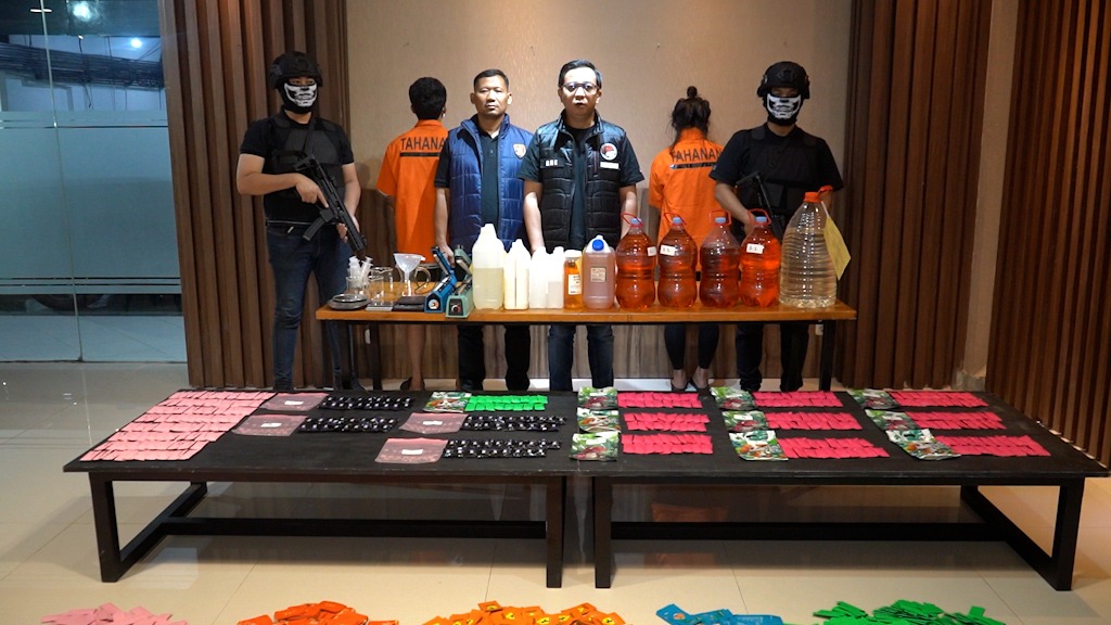 Polda Metro Bongkar Home Industri Vape Narkoba di Jakbar. (Foto/istimewa)