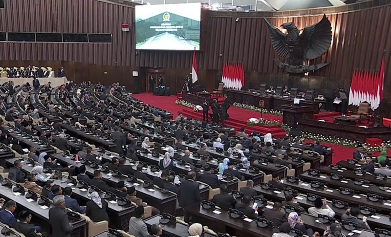 Rapat Paripurna DPR (Foto/Youtube Setpres)