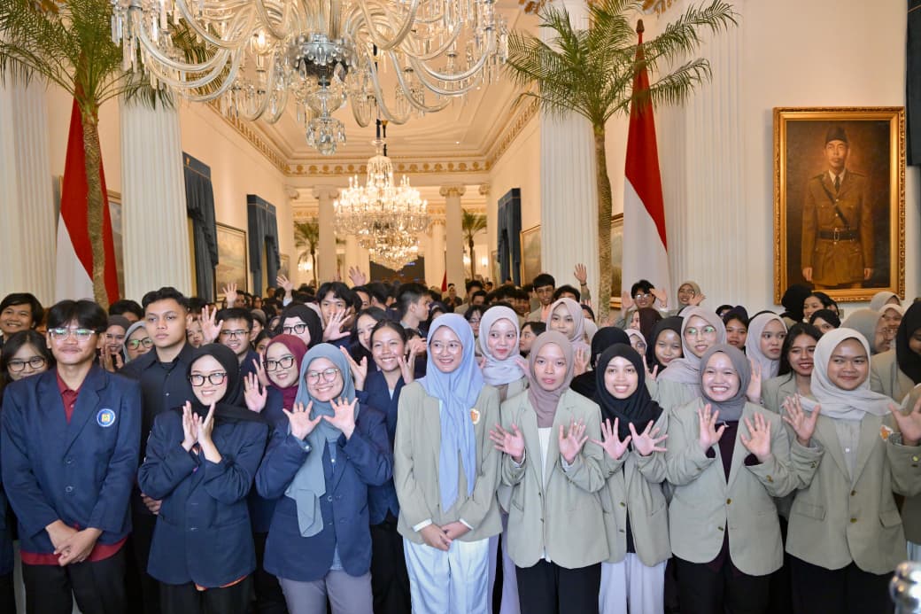 Ratusan pelajar dan mahasiswa kunjungi Istana, ikuti program istana untuk anak sekolah. (Foto/Setpres)