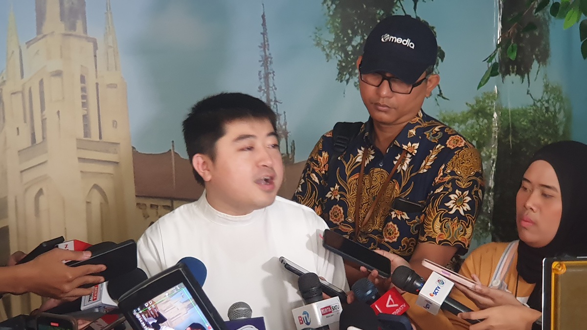 Pastor Rekan Gereja Katedral Jakarta, Romo Yohanes Deodatus, SJ. (BeritaNasional/Bachtiar)