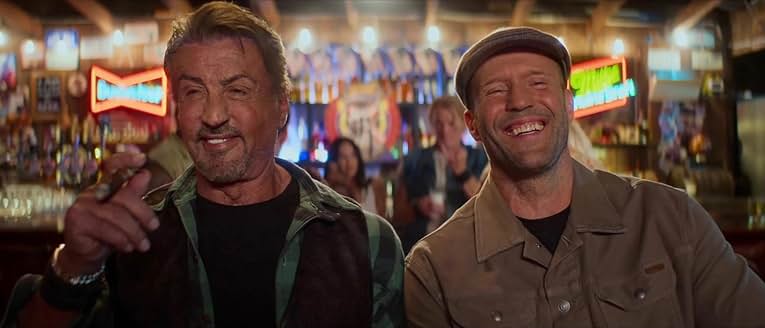 Sylvester Stallone dan Jason Statham dalam film The Expendables 4 (2023). (BeritaNasional/Millenium Media)